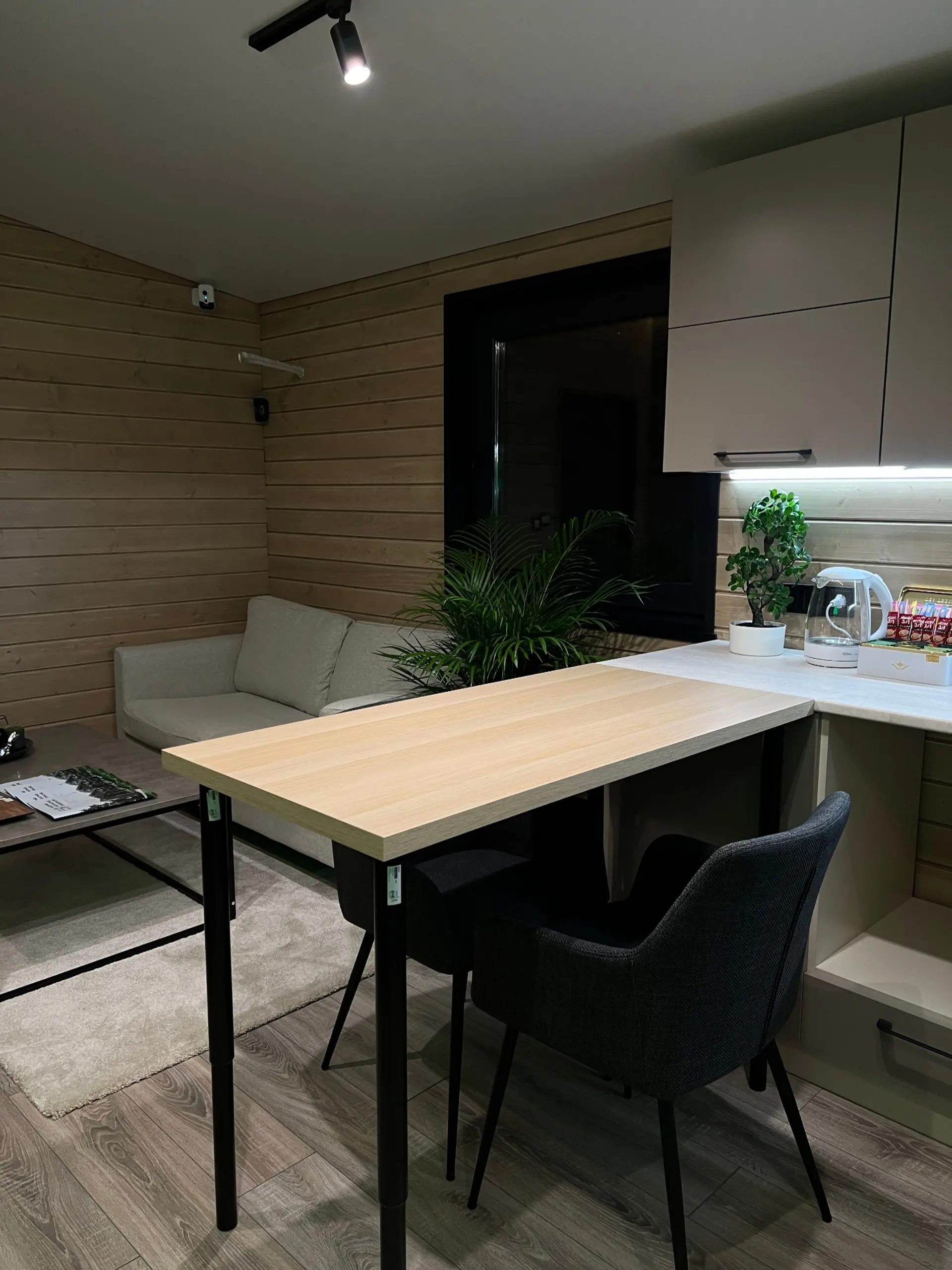 Modular office 37 m² in Warsaw — photo